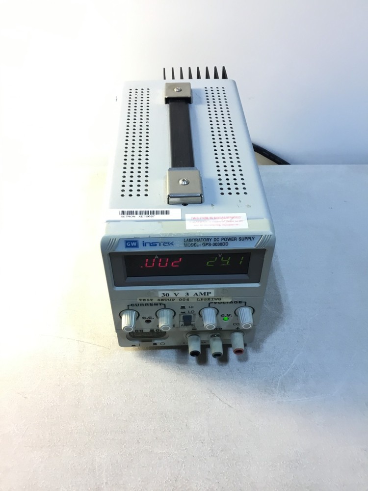 GW Instek GPS-3030DD, 30V 3A, working/Nice-