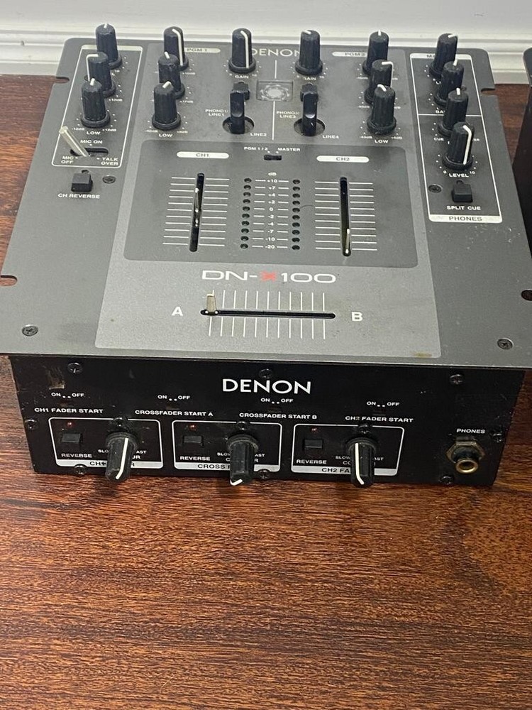 Denon DN-X120 / DN-X100 DJ Mixer Untested Powers On