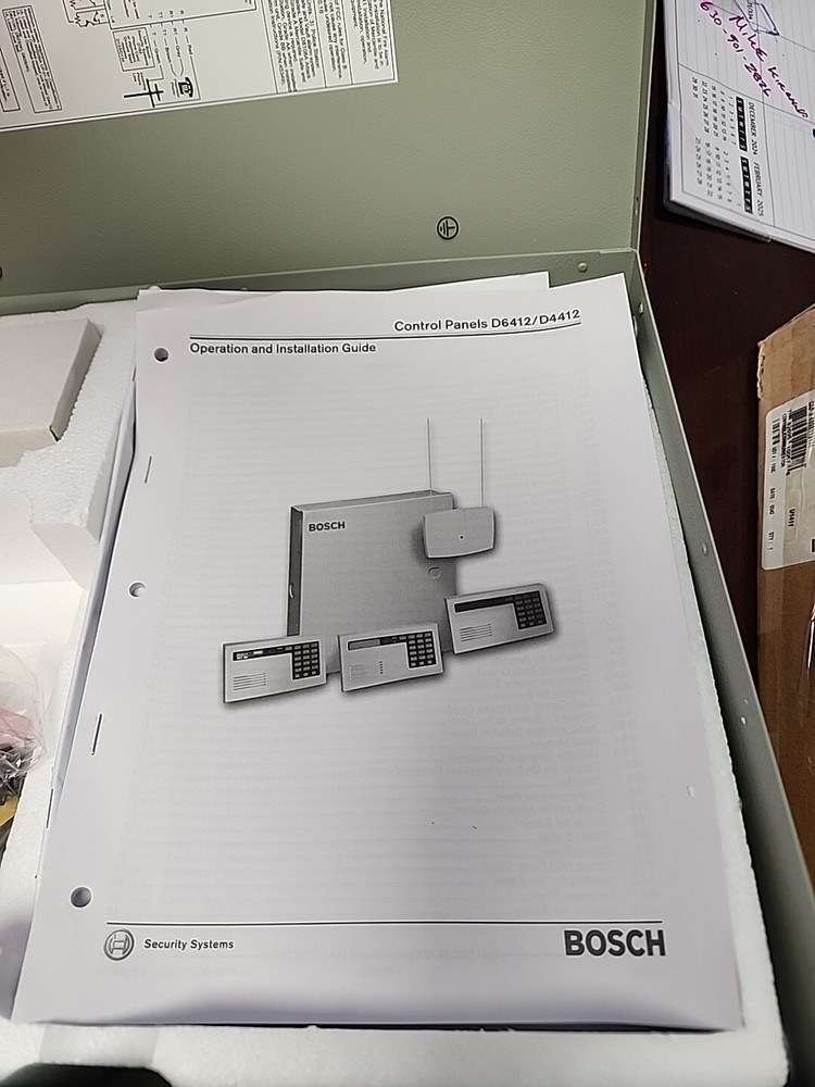 Bosch D4412 Fire Alarm Security Control Panel (NEW IN BOX)