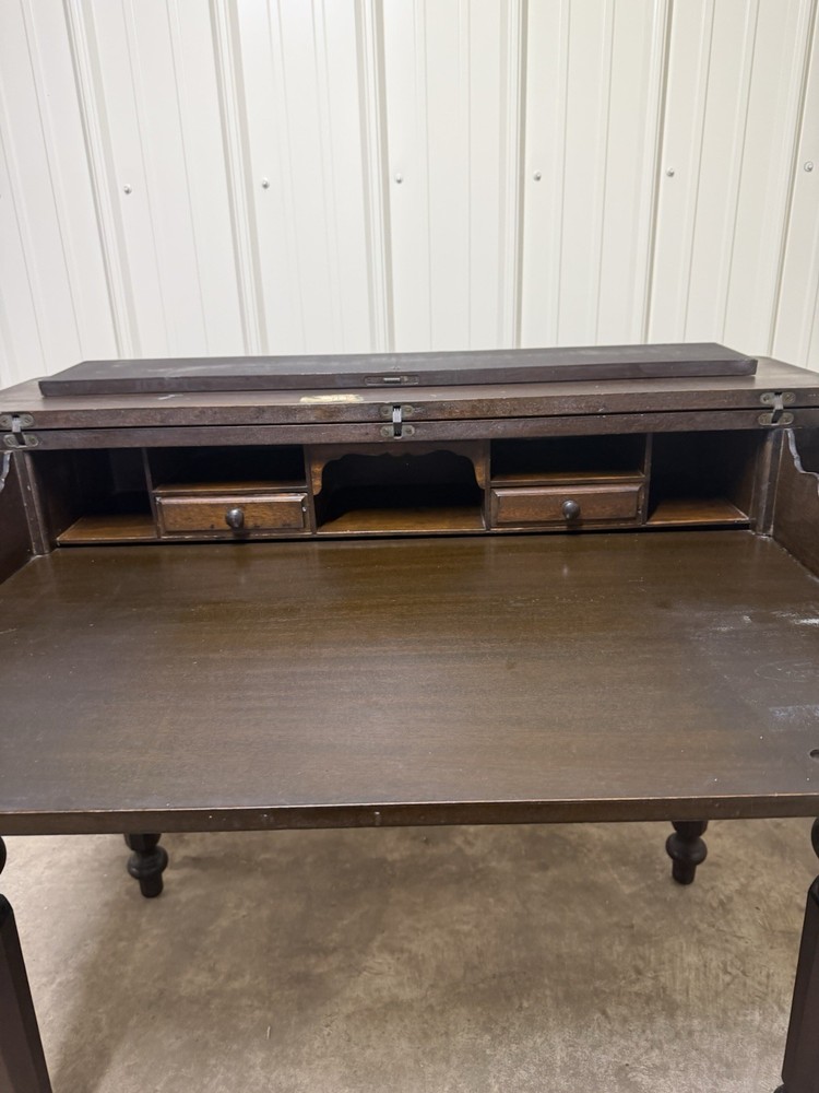 H.E. Shaw Spinet Writing Desk in solid dark Mahogany c.1900