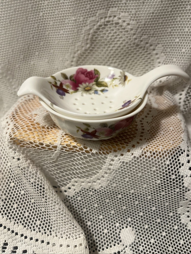 Vtg Allyn Nelson Fine Bone China Rose Pattern Tea Strainer & Drip Bowl Set