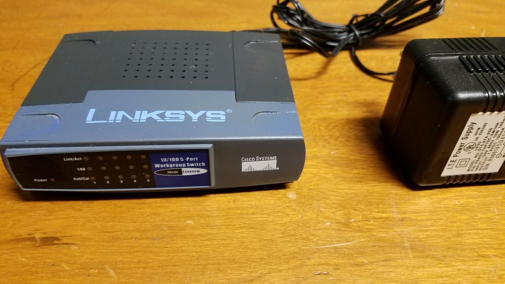 Linksys  EtherFast (EZXS55W) 5-Ports External Switch