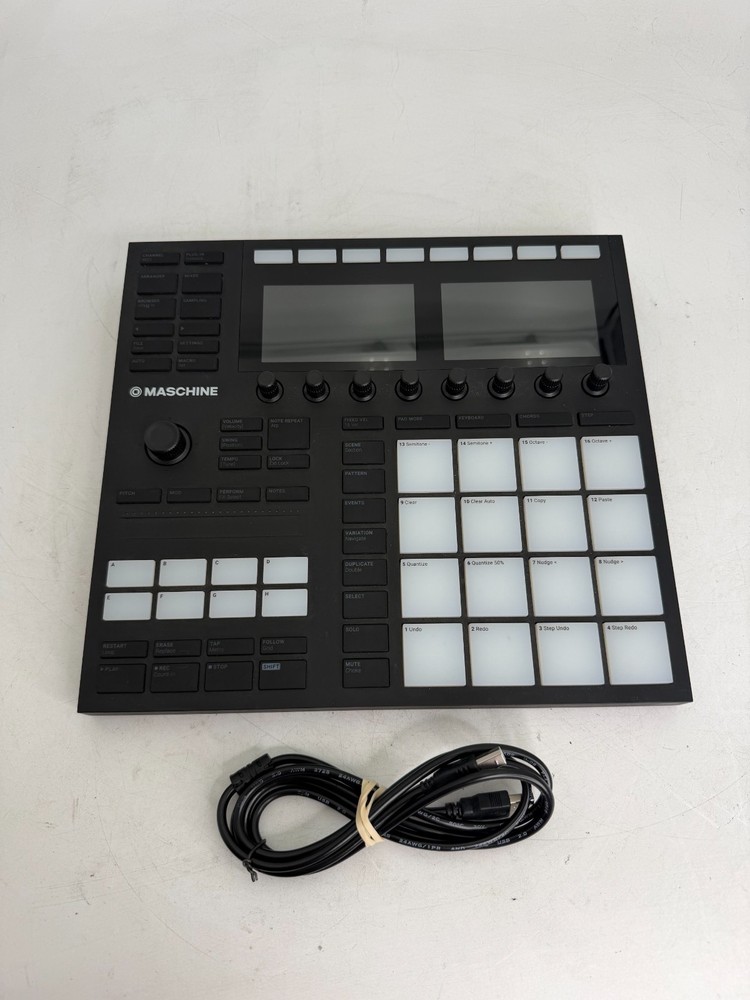Native Instruments Maschine MK3 Sampler Arranger Mixer & MIDI Controller Black