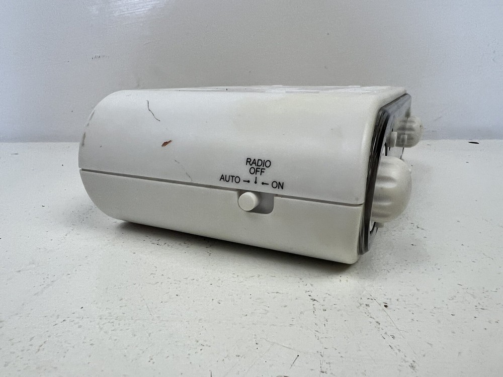 AM/FM kitchen clock radio basic KCR-001
