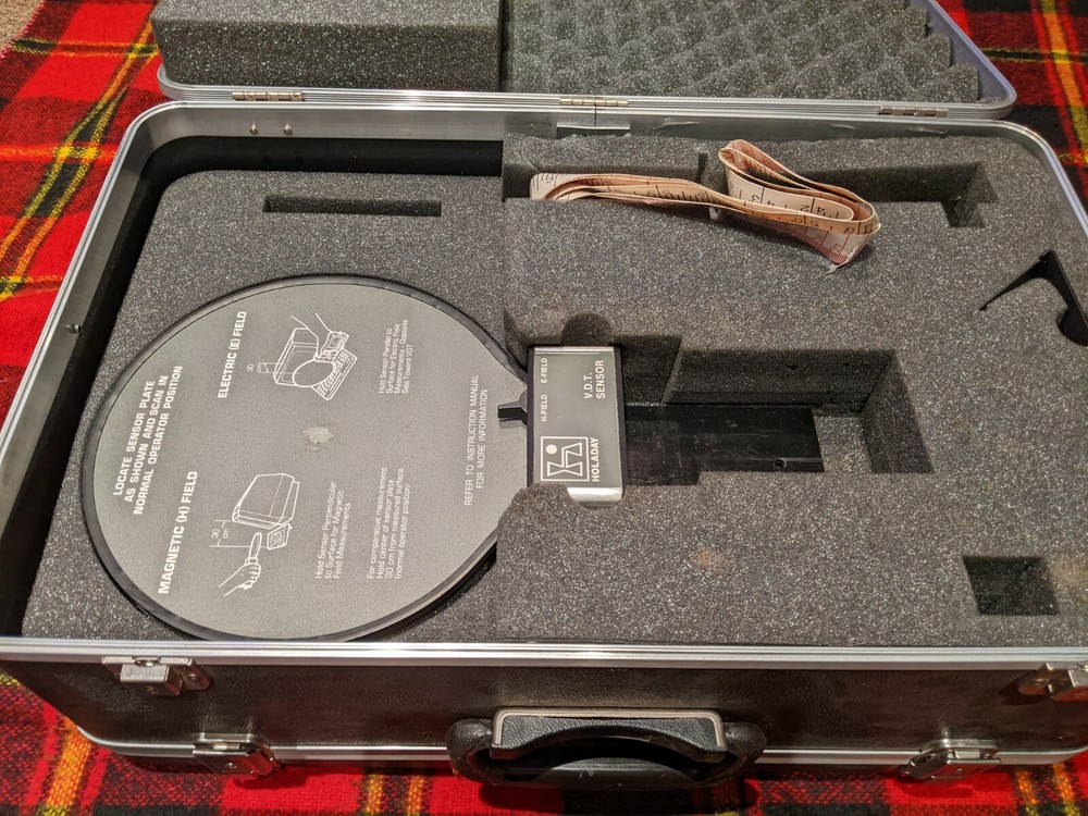 Holaday HI-3600 + 3602 Survey Meter with ELF Sensor VDT Sensor w/ Case