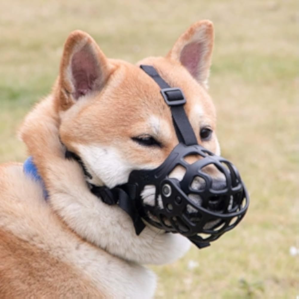 Pet Muzzle Breathable Basket Muzzle to Prevent Barking, Biting and Chewing
