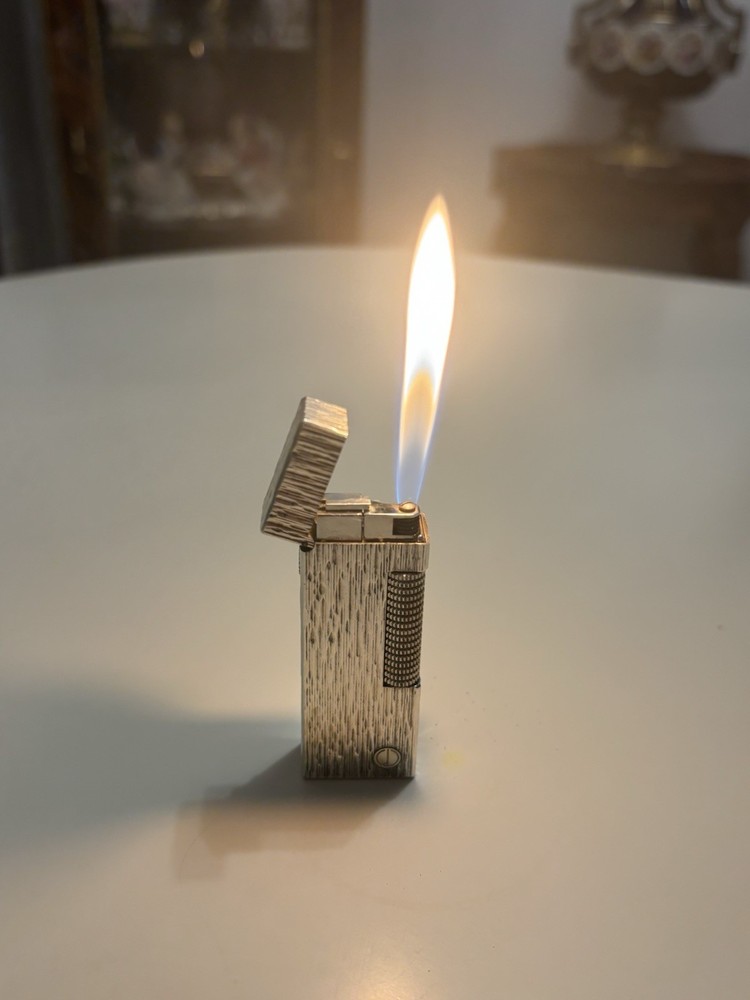 Dunhill Rollagas Lighter Is Almost Brand New.