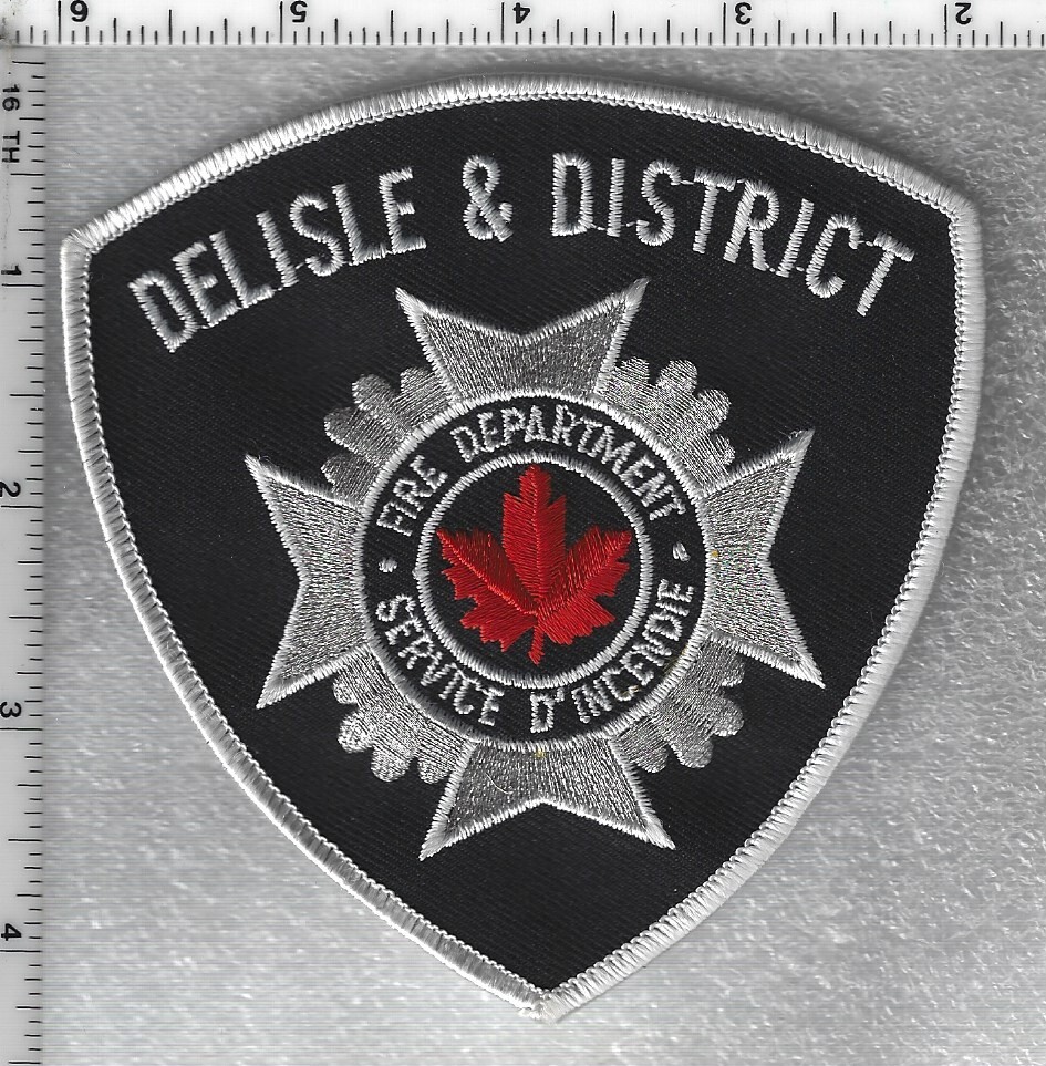 Delisle & District Fire Department (Saskatchewan, Canada) white Shoulder Patch