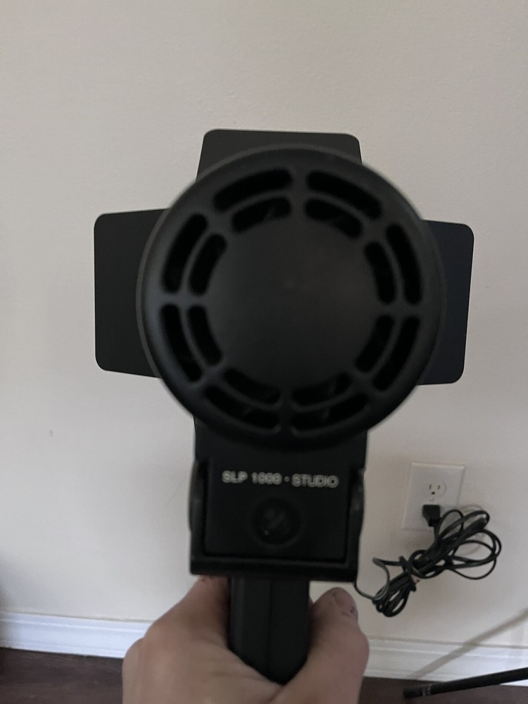 Osram Continuous Light Studio SLP 1000 - 1000W Light. Cooling Fan Inside.