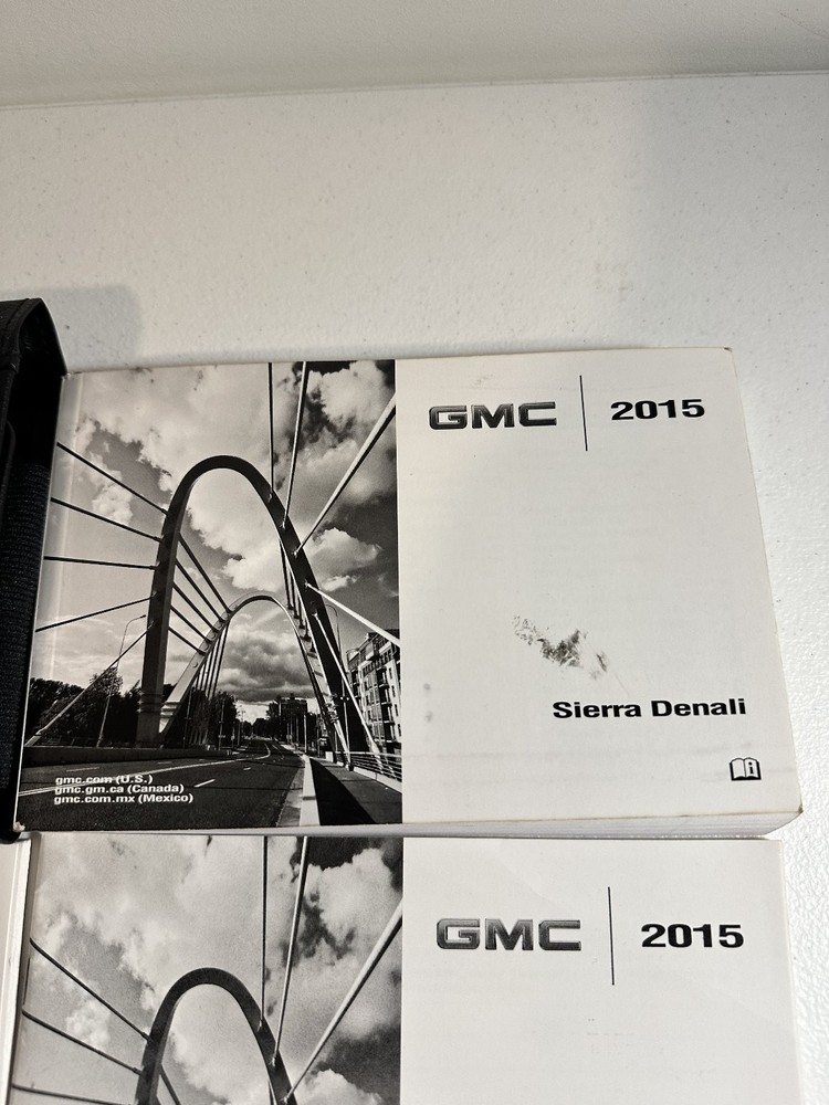 2015 GMC Sierra Denali Owner's Manual Set