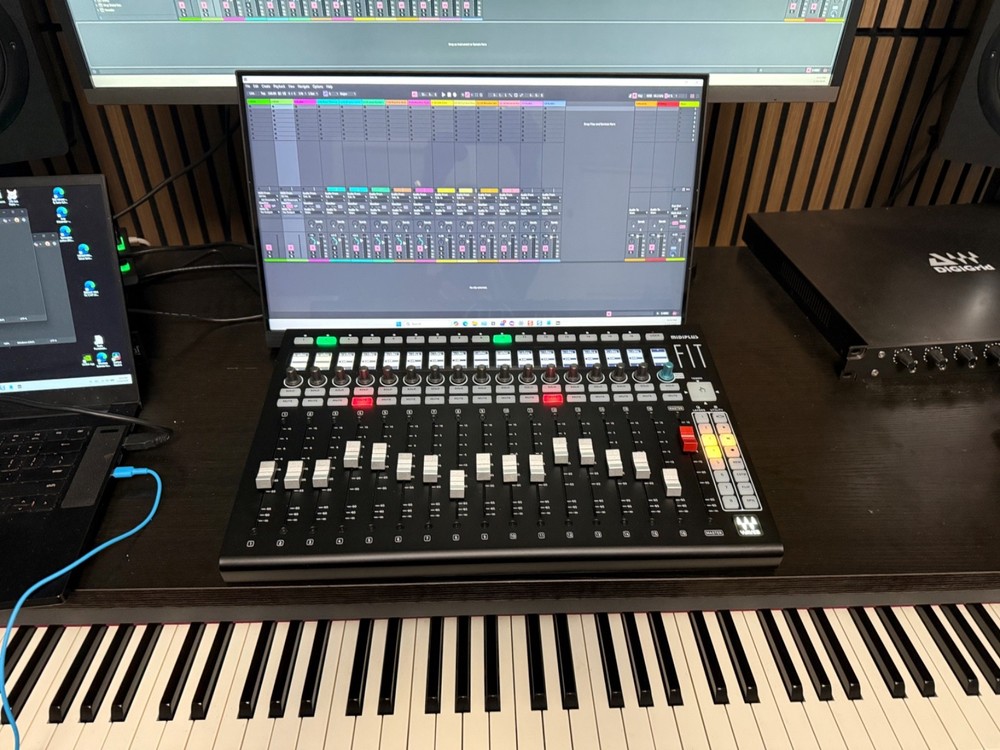 FIT Controller for eMotion LV1