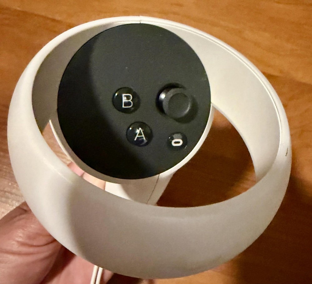 Genuine Meta Oculus Quest 2 VR RIGHT Touch Controller