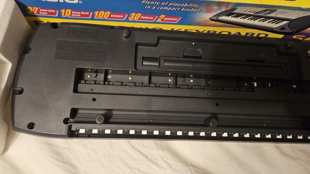 Casio SA-67 Electronic Keyboard Tested Working W/ Original Box