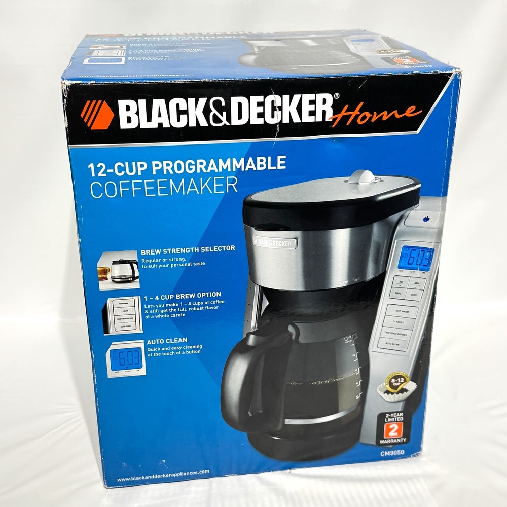 Black and Decker 12 Cup Programmable Coffee Maker CM9050 Black Silver NEW 2009