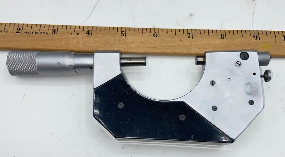 1-2 Inch Snap Dial Micrometer .0001″ Resolution in Wooden Case