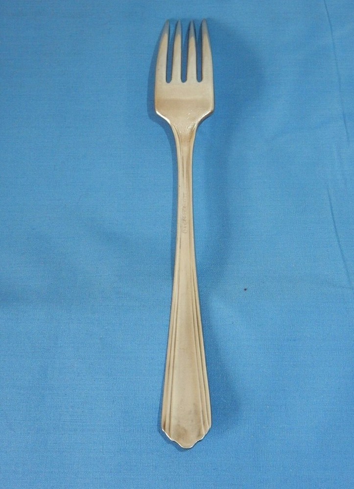 Rogers Oneida Silverplate 1930 Tempo Stoneleigh Dinner Fork