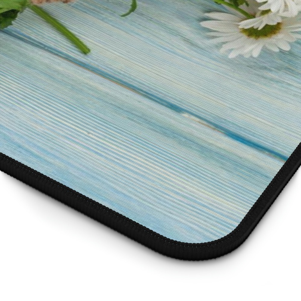 Daisy Desk Mat