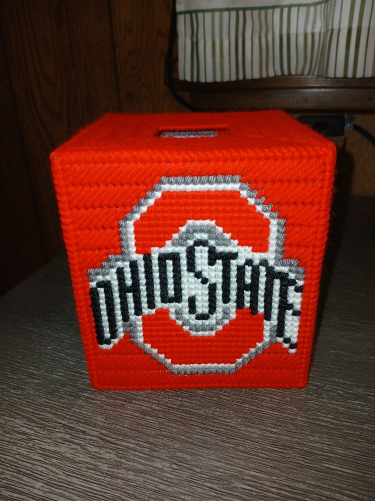 Ohio State Tissue Box Cover, Plastic Canvas