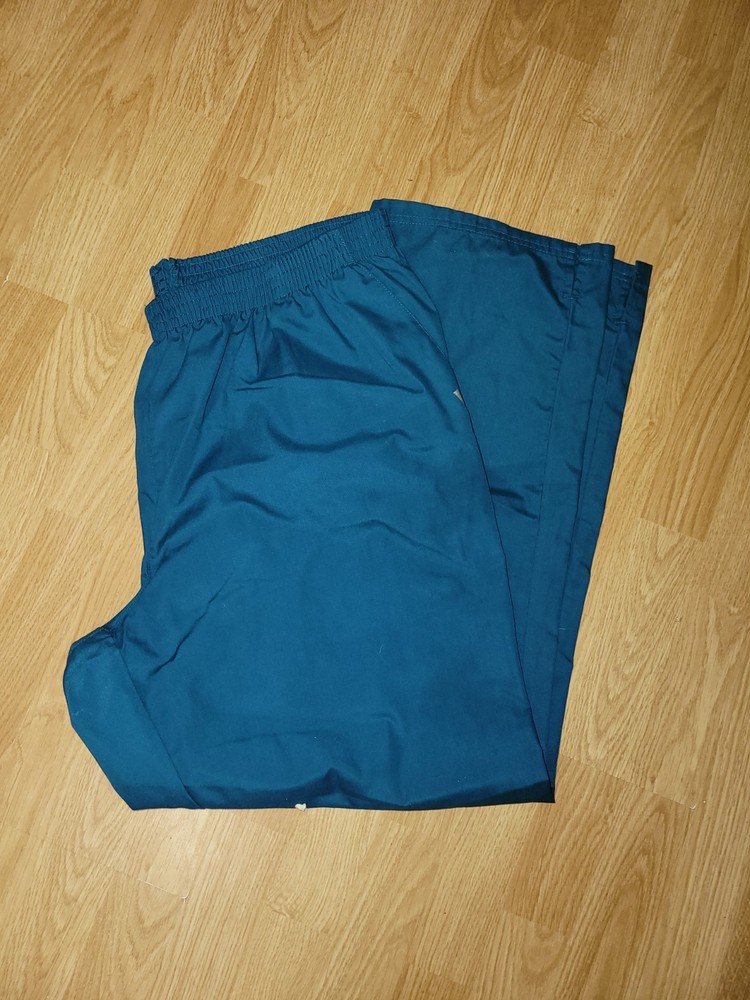 Butter-soft 2X Patterned & Solid Blue Green Scrubs Set