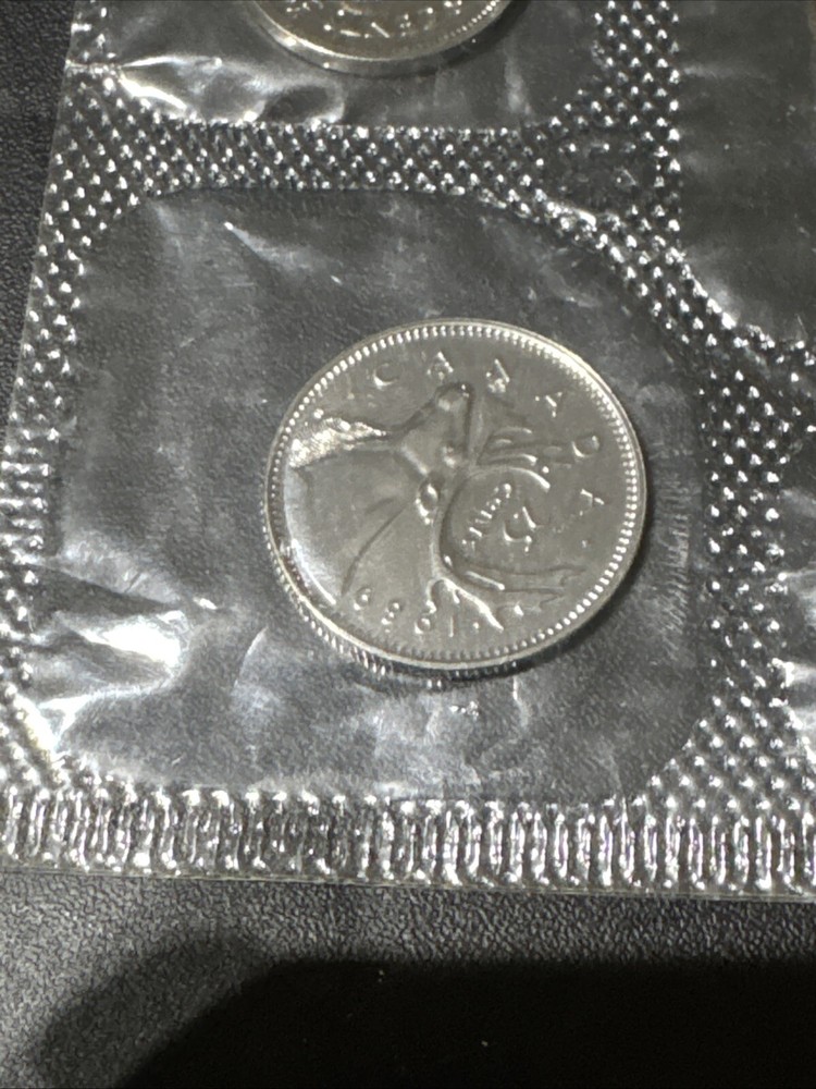 1993 Canada six coin mint set!