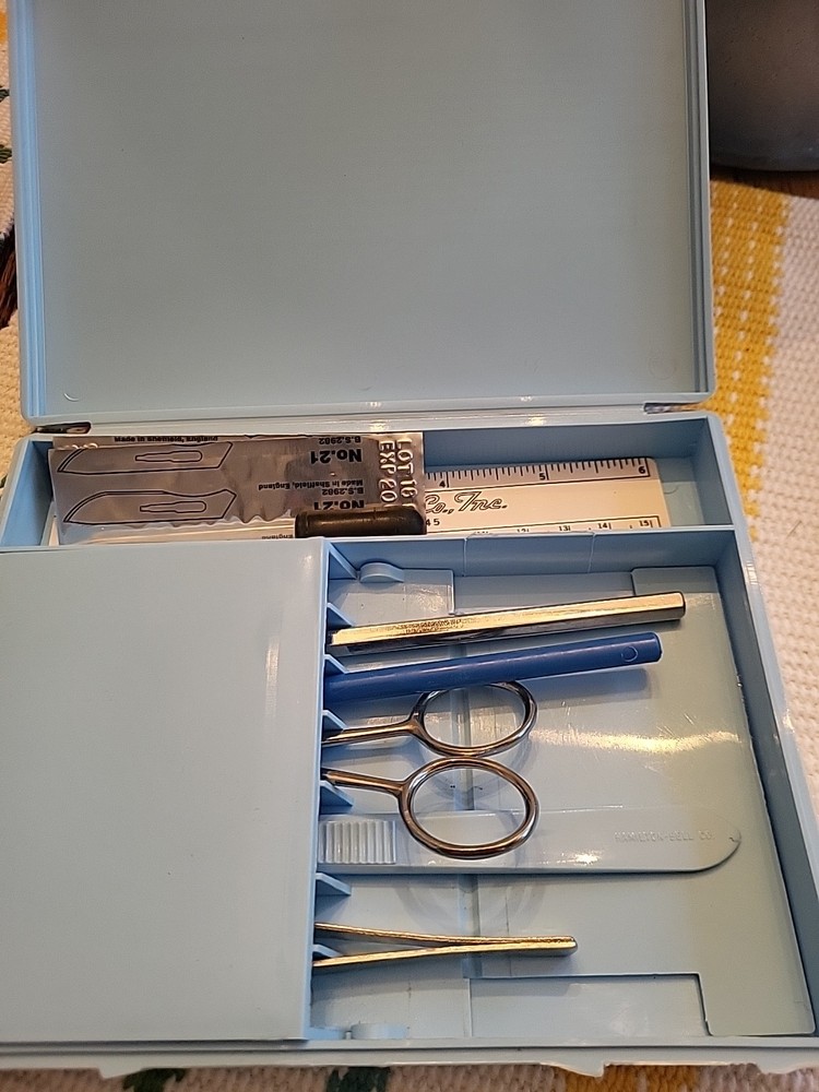 Hamilton Bell Co, Inc Disection Kit