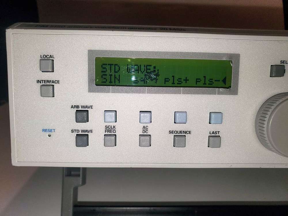 Fluke Philips PM 5150 ARBITRARY WAVEFORM GENERATOR 20 MS/s