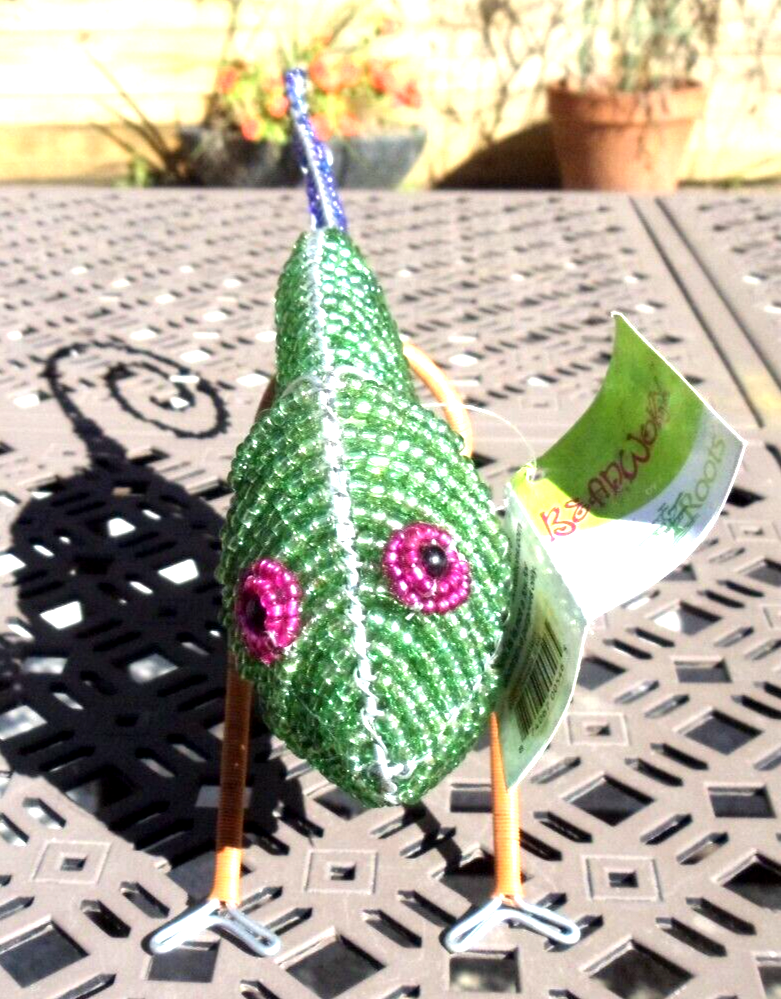 Beaded land: Chameleon