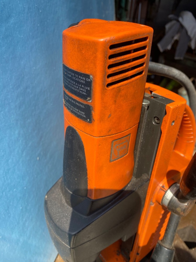 FEIN Magnetic Base Drill Press KBM 32 Q w/quick-Change Chuck