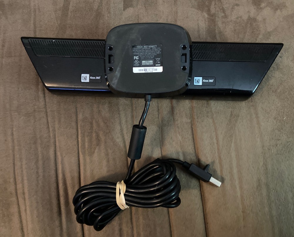 Official Microsoft Xbox 360 Kinect Motion Sensor Bar! ~ Works Great! Fast Ship!