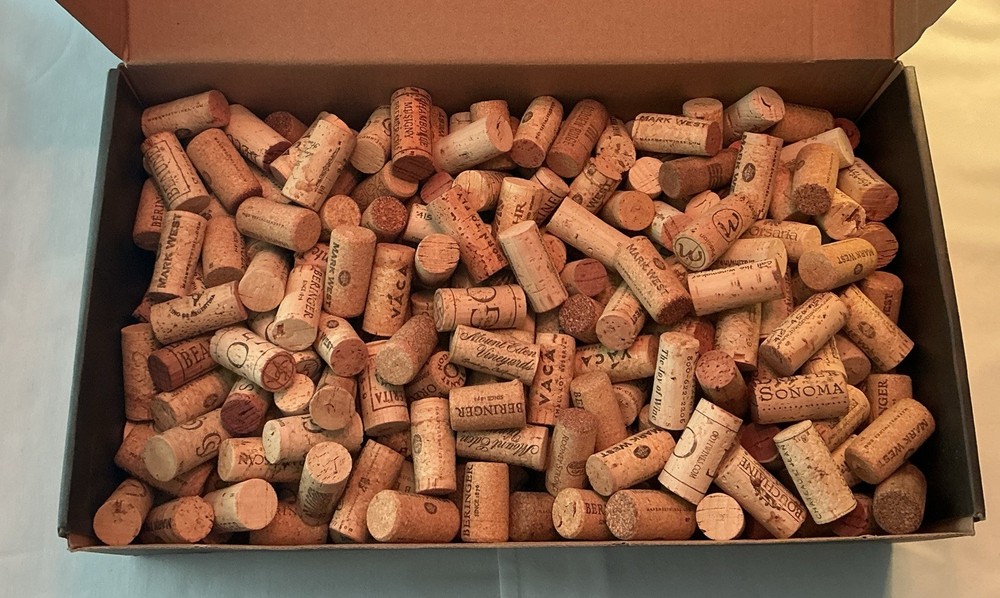 Corks Are From Bottles Of Different Wineries Quantity 100