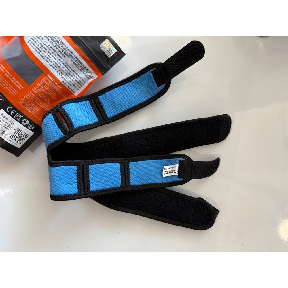 AOLIKES Knee Support Strap – Adjustable Compression Brace for Sports