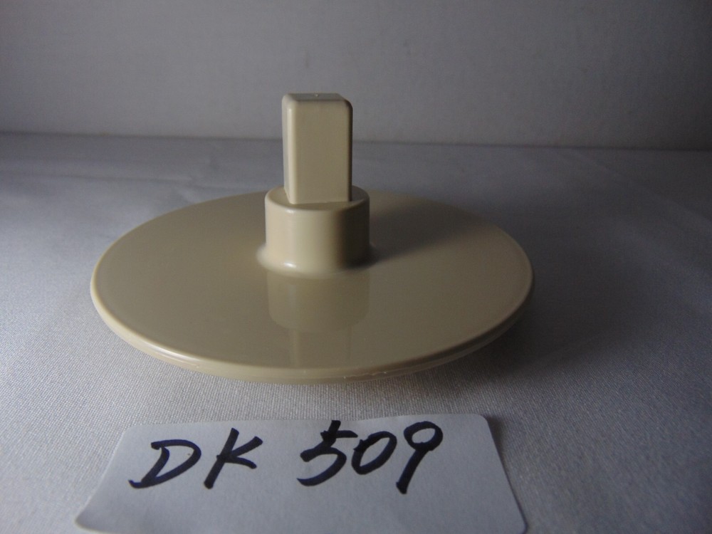 West Bend High Performance Food Processor 6500 REPLACEMENT PART EJECTOR PLATE