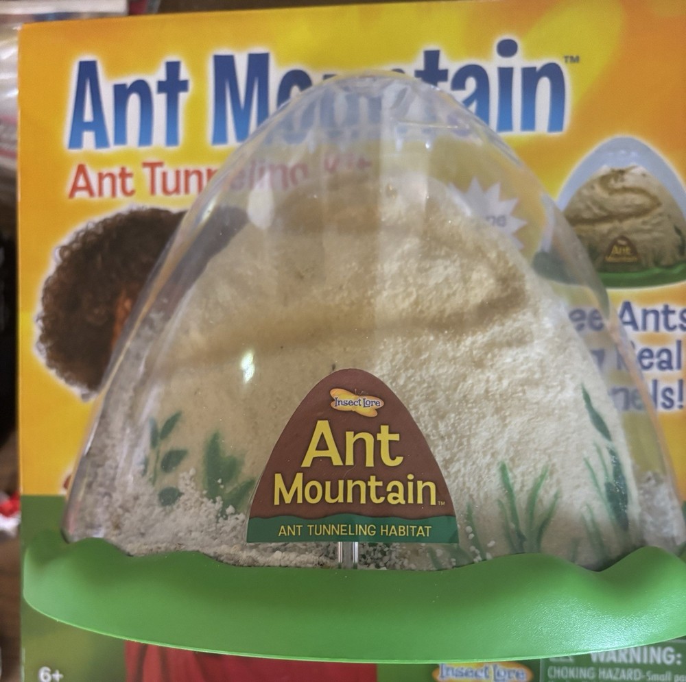 Insect Lore 2018 Ant Mountain Tunneling Kit Includes Everything Except The Ants