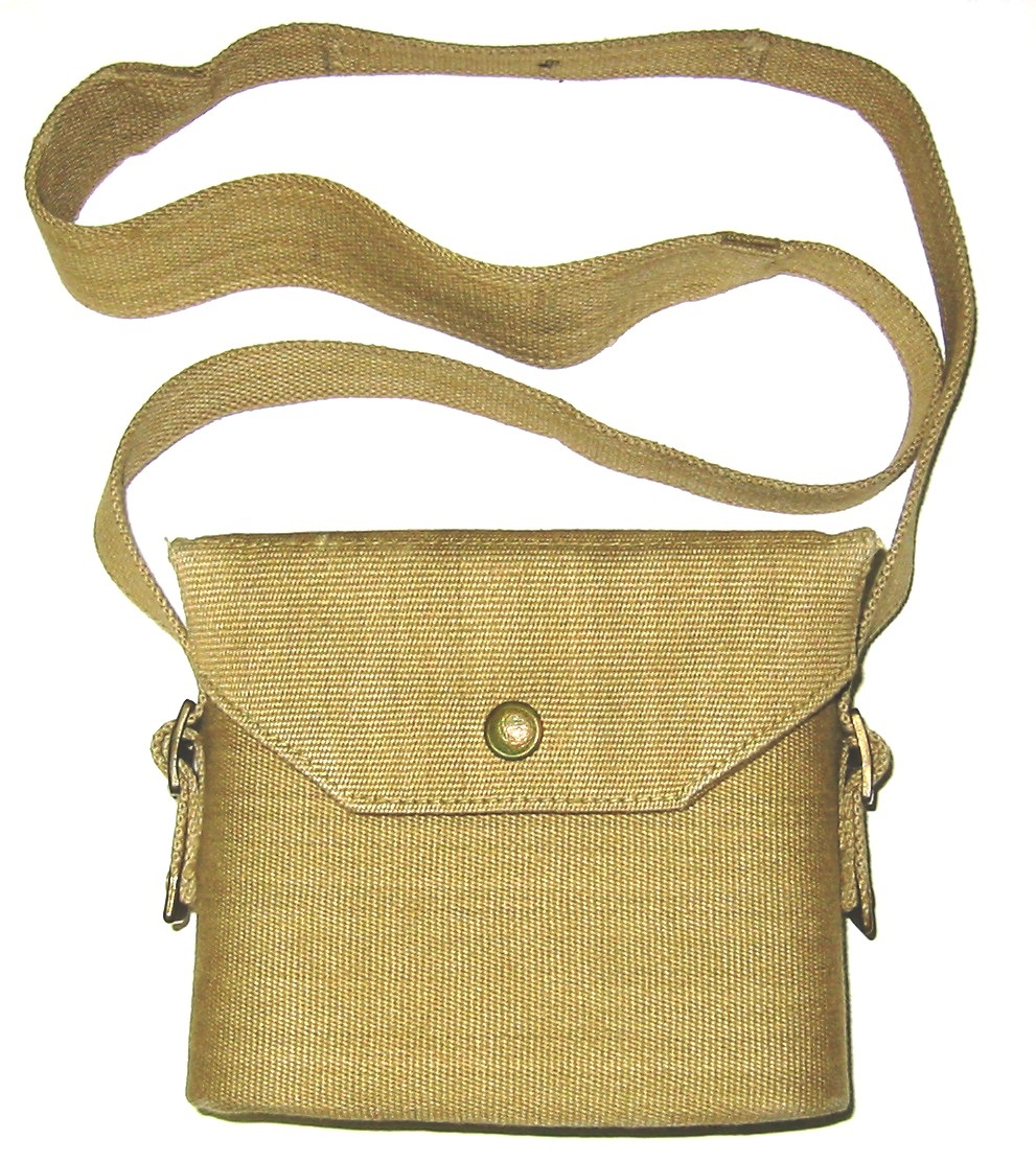 EXCELLENT CONDITION BRITISH CANVAS WW2 P37 BINOCULAR CASE (1942)