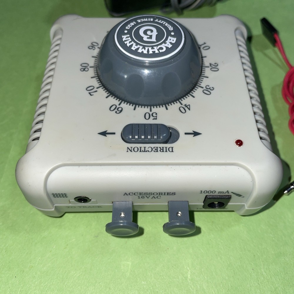 E21 Bachmann HO 12 VDC TRANSFORMER 16VA & CONTROLLER+CABLES
