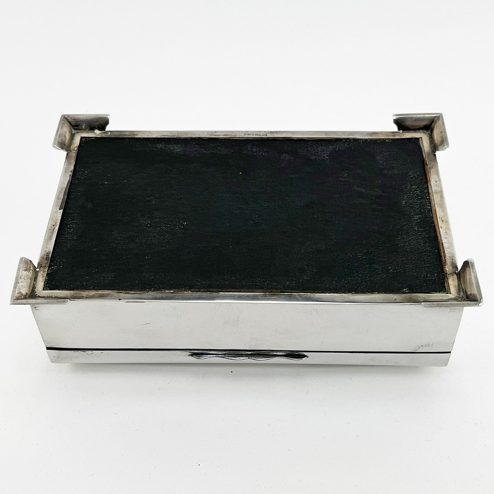 Handsome Rectangular Sterling Silver Trinket or Cigarette Box 1953 Birmingham