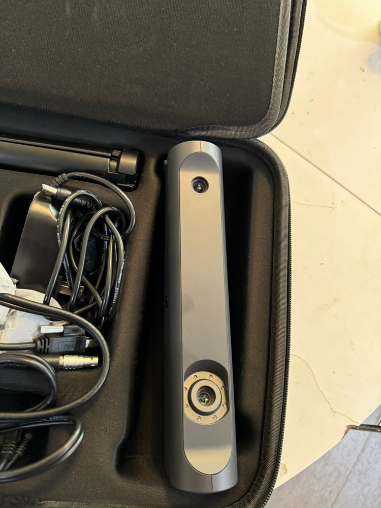 Magic Swift Plus Color 3D Scanner for 3D Printer with Portable Carrying Case