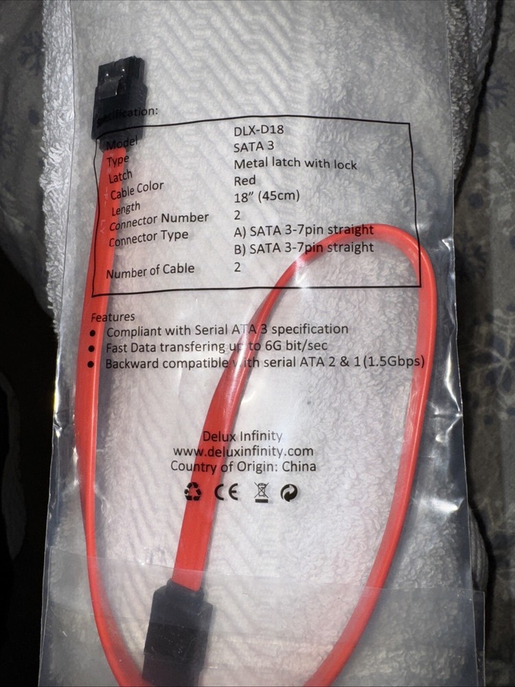 SATA Cable III 6Gbps Straight HDD SDD Data Cable with Locking Latch 18 in