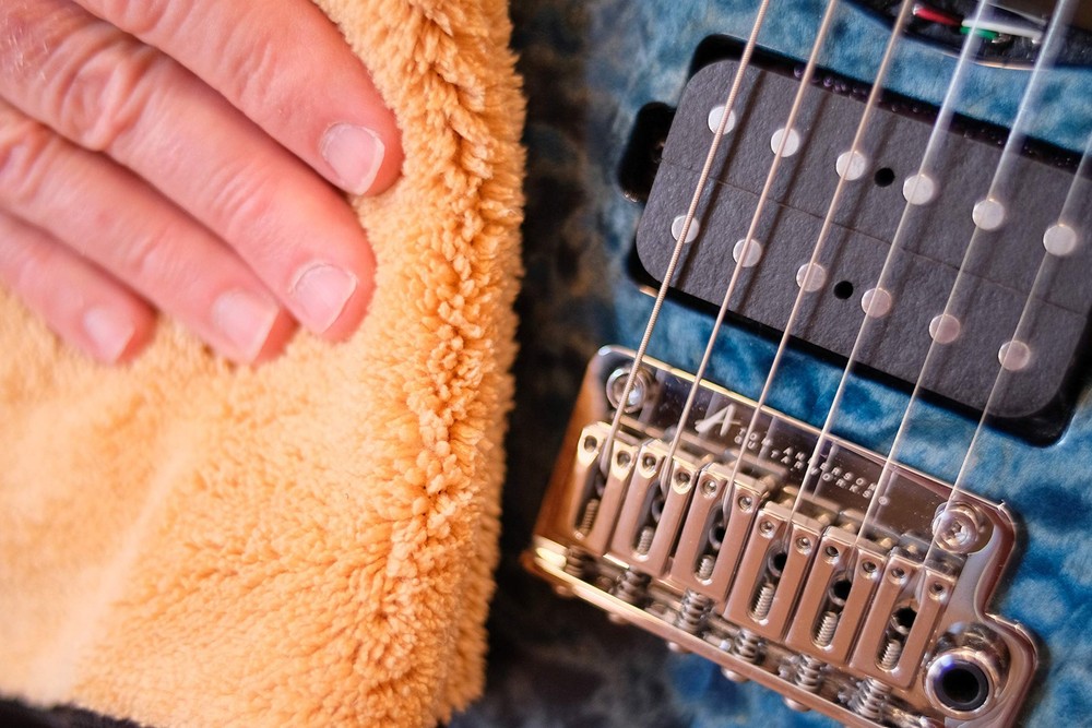 2 'n 1 Beyond Plush Players Cloth (MN241)