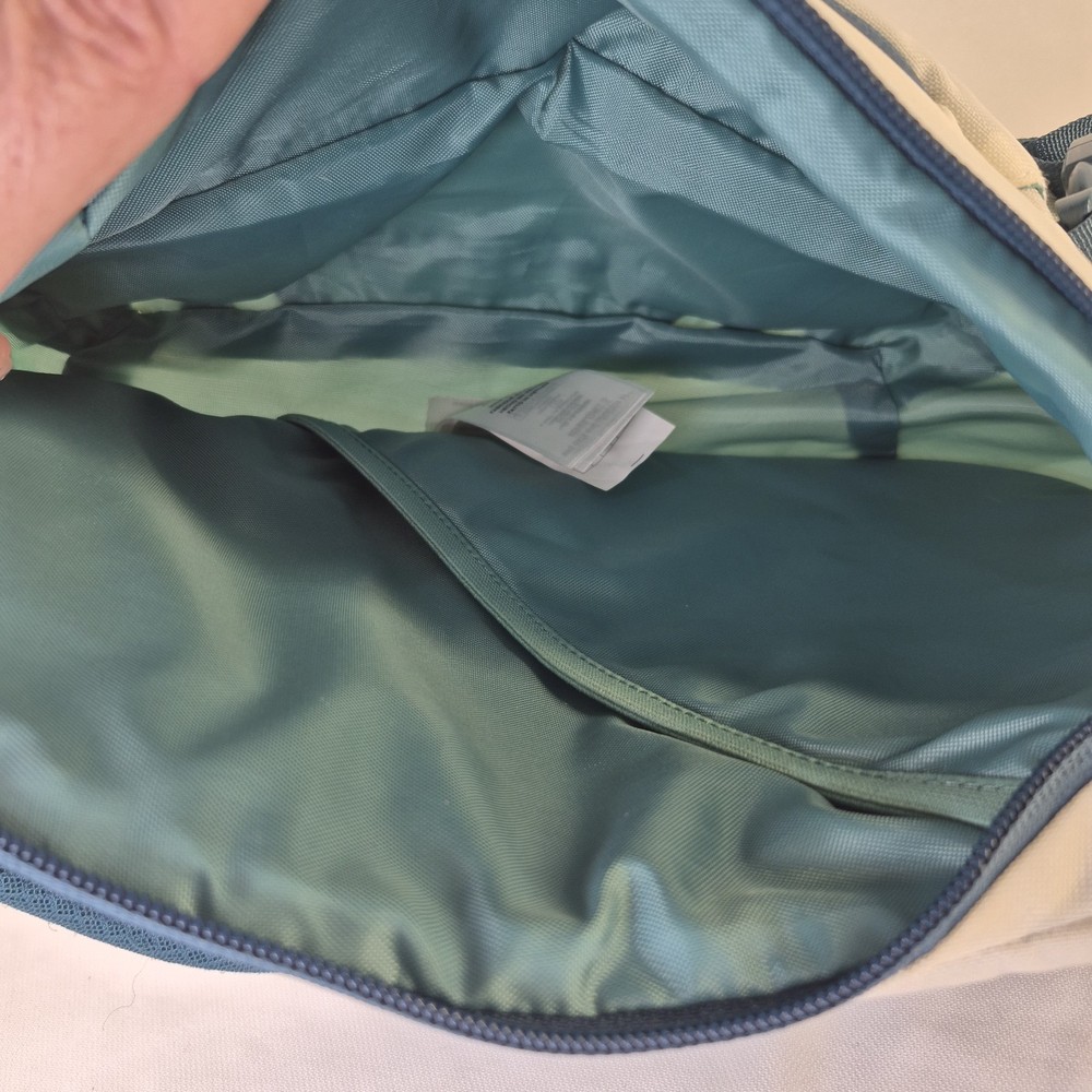 Patagonia Atom Sling Padded Back & Straps Polyester Bag 8L