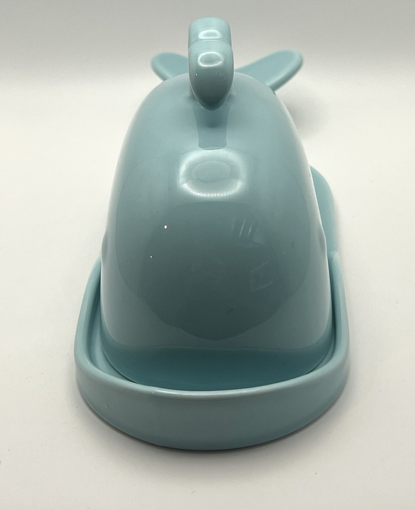 Dowan Ceramic Blue Whale Covered Butter Dish