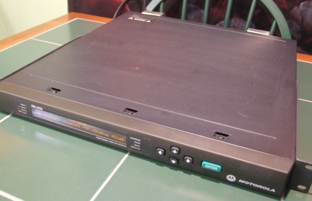 SERVICED Motorola DSR-6000 Professional Satellite Receiver