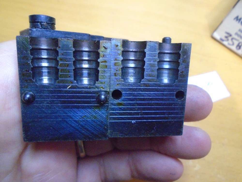 Lyman Ideal 358432 2 Cavity Cast Bullet Mold