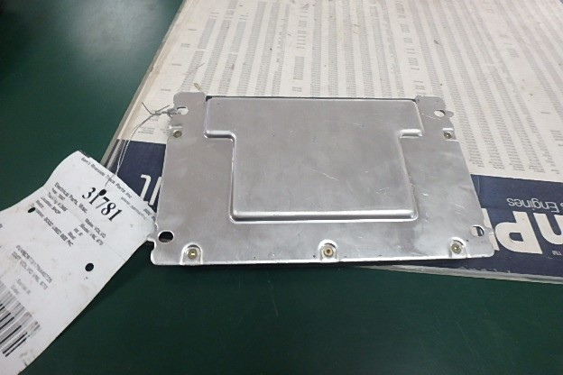 2007 Volvo VNL 670 Light Control Module