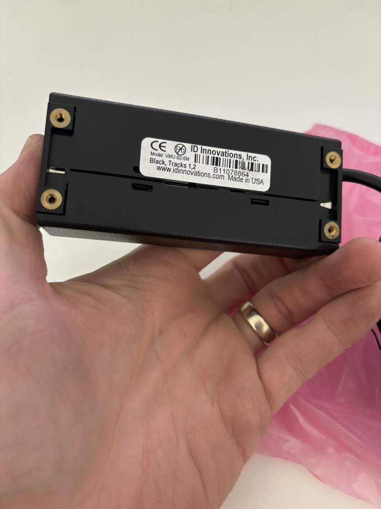 NEW ID Innovations Programmable Card Reader Model VMU-B2-6M NIB USB