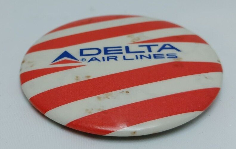 Vintage DELTA AIRLINES Collectable Pin Back Metal Button