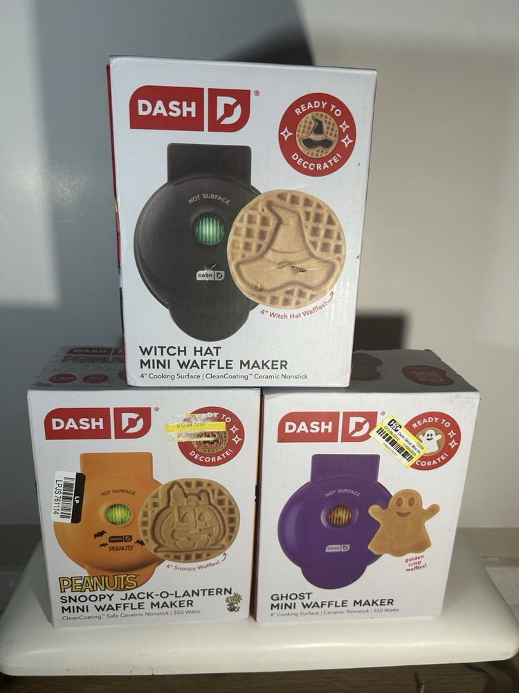 Dash Witch Hat Mini Waffle Maker 4” Nonstick Halloween Kitchen