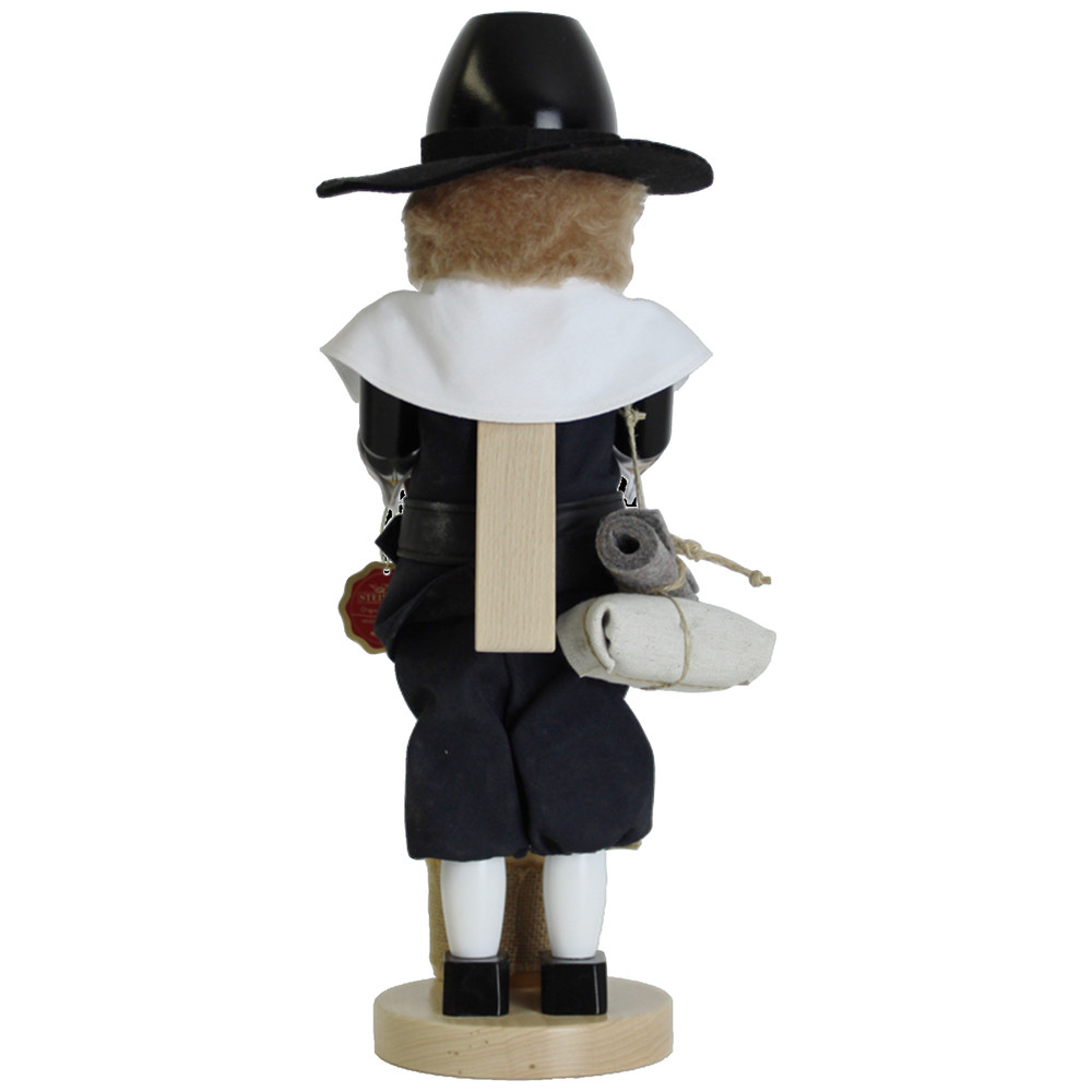 Steinbach (#SN20BN2039) Pilgrim Father Big Nutcracker, 16"