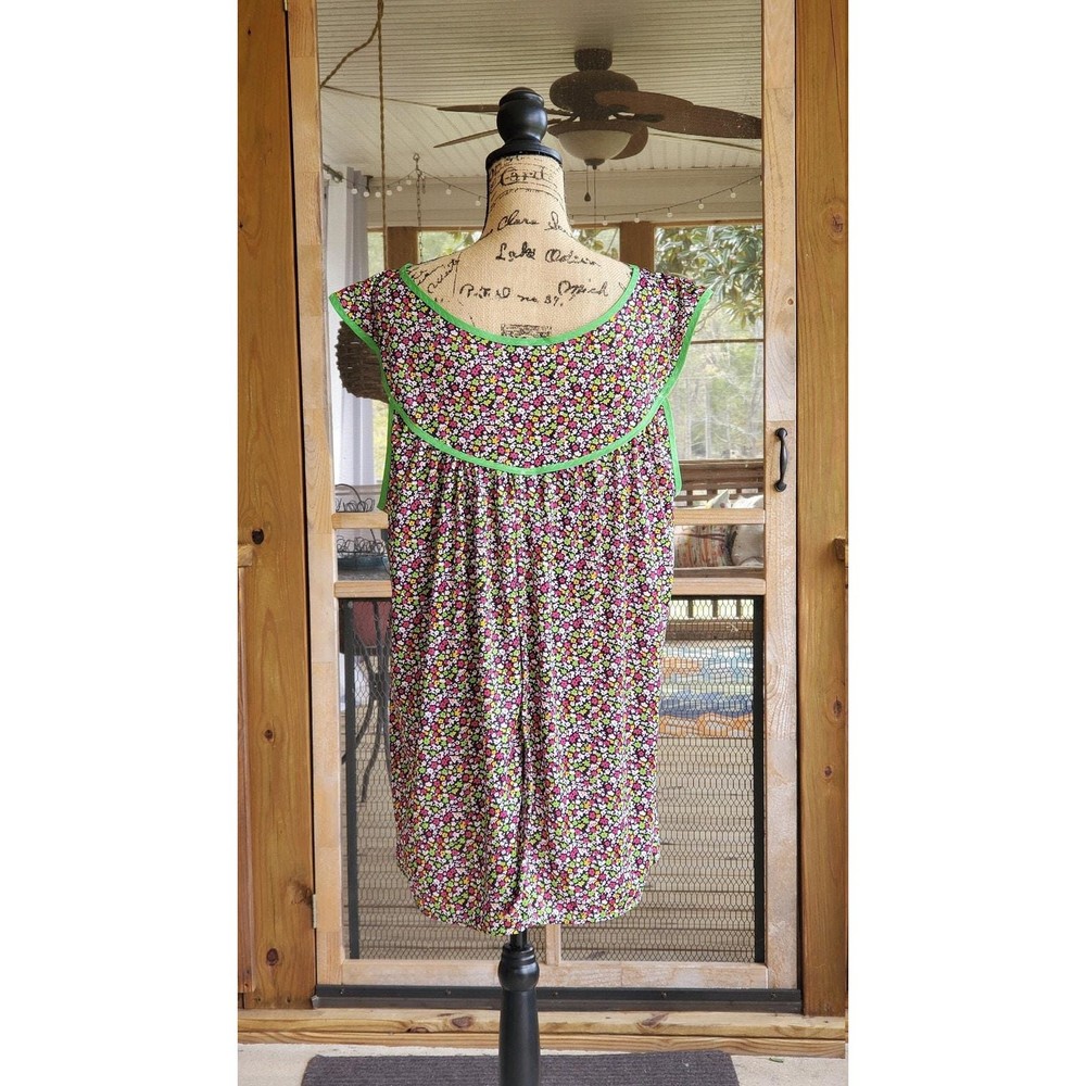 Apron, Poly Floral, (Side Tie- L 52 & down)
