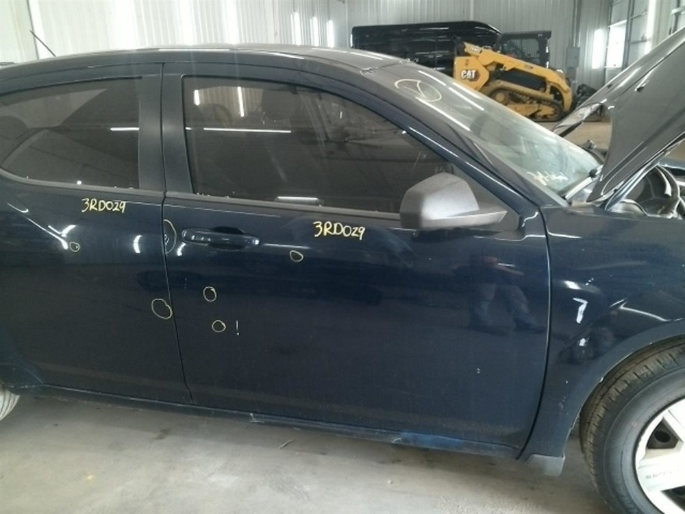 AVENGER 2013 High Mounted Stop Light 104834162